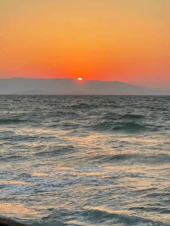 Merlin Apart Otel Karaburun  Dış mekan fotoğraf